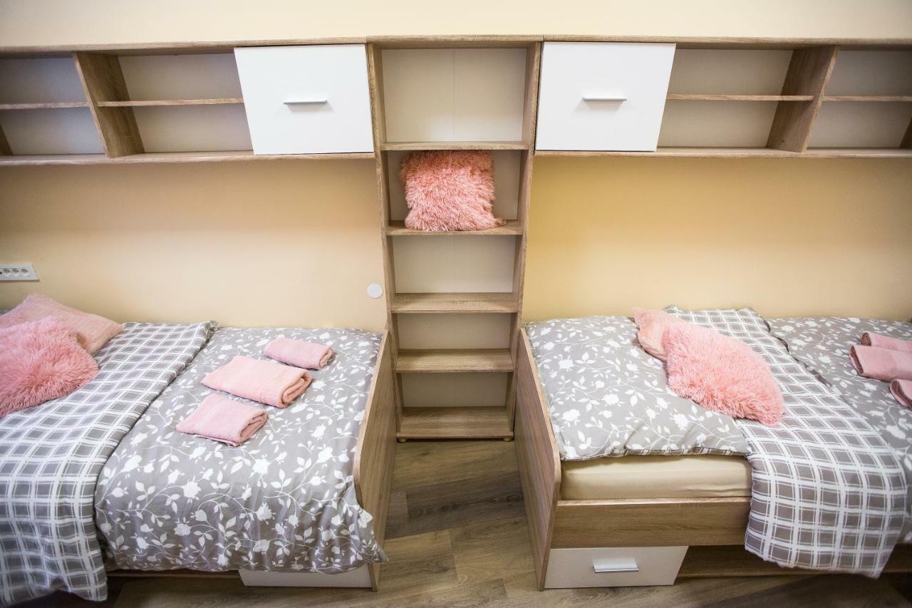 Minidorm Rooms In Heart Of City Center Maribor Buitenkant foto