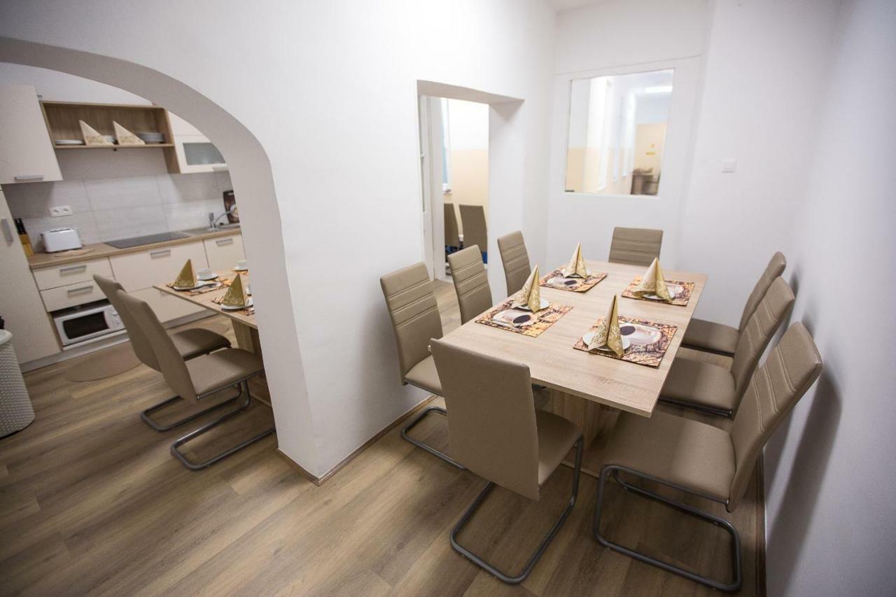 Minidorm Rooms In Heart Of City Center Maribor Buitenkant foto