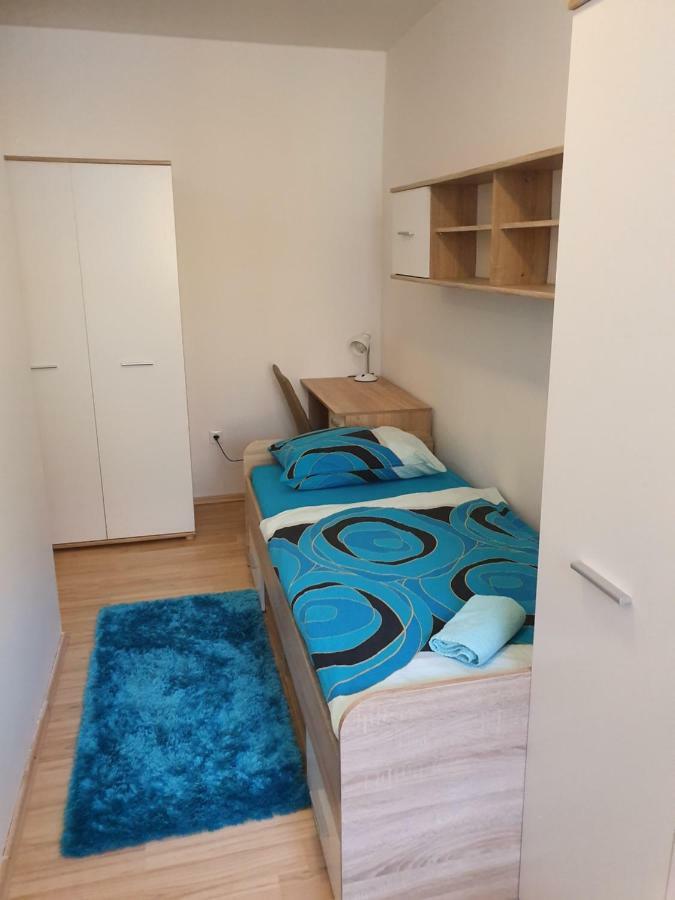 Minidorm Rooms In Heart Of City Center Maribor Buitenkant foto